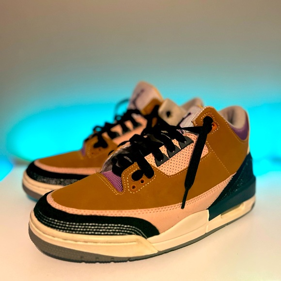 Nike Jordan 3 Retro SE​ “Archaeo Brown/Smoke Grey/Fossil Tone” - Picture 1 of 7